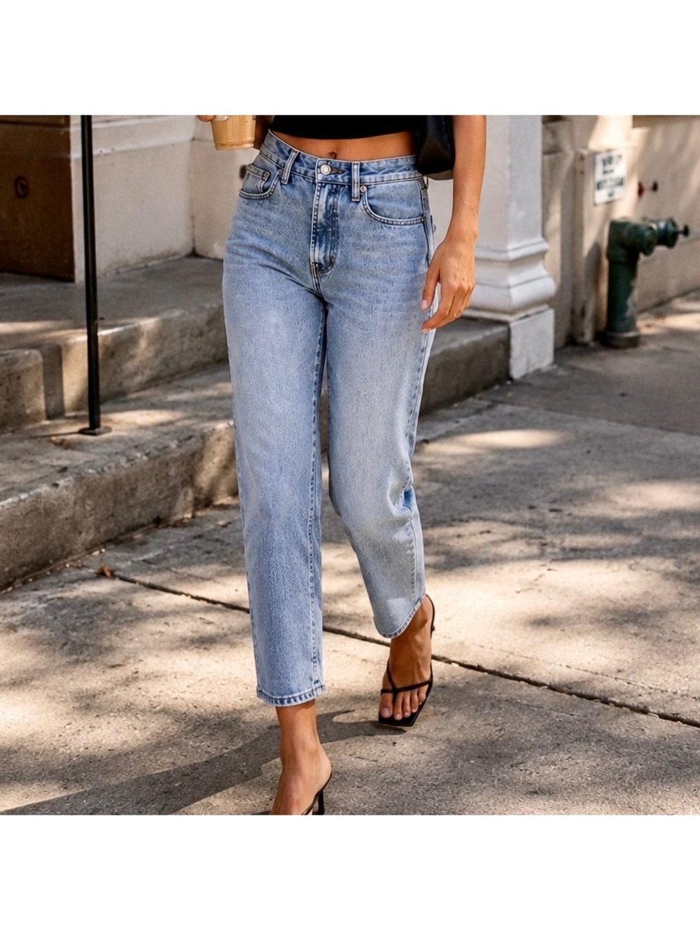 FRYE Stevie Wash High Rise Straight Leg Jeans Light Wash Women’s 6 / 28 NWT